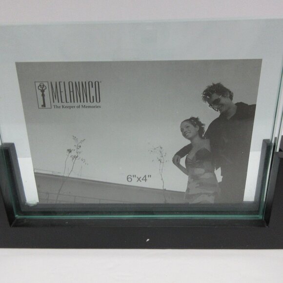 Melannco Floating Glass 6x4 Picture Frame W/Dark Walnut Wood Base W/Box - Picture 4 of 6